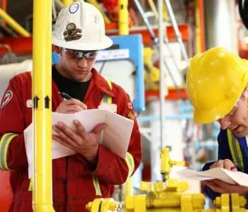 Arbrit HSE support team on an oil and gas facility in the UAE